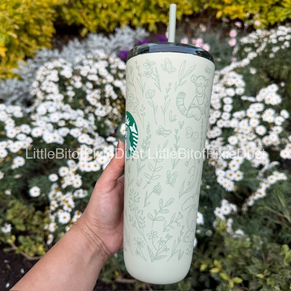 Disney Parks Disneyland Starbucks Winnie The Pooh Tumbler - Picture 2 of 6